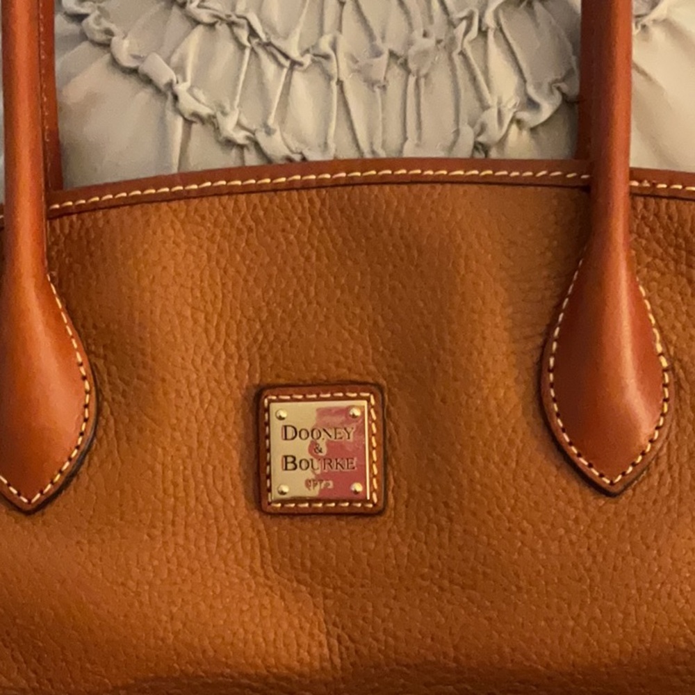 Dooney and Bourke tote caramel color - Picture 7 of 7